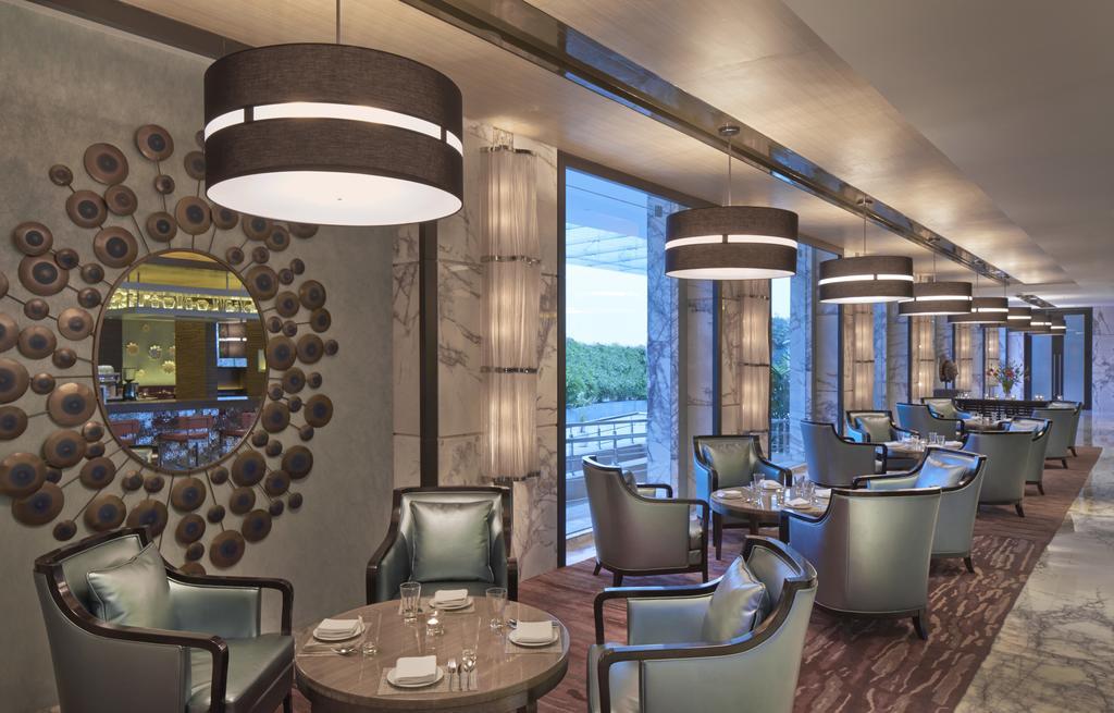 Courtyard By Marriott Bilaspur Eksteriør bilde